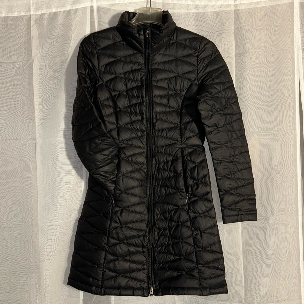 XS - Patagonia Women's Thin Down Parka - Black